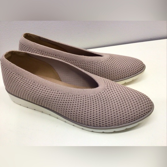 EILEEN FISHER HEAVEN BALLET FLATS TAUPE BEIGE STRETCH KNIT SIZE 7.5 M PRISTINE - Picture 1 of 6